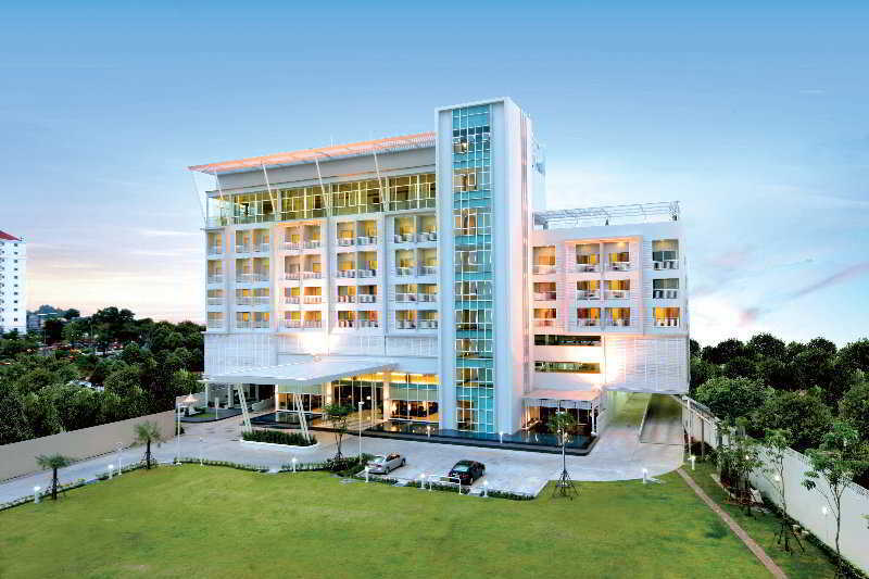 Kameo Grand Hotel & Serviced Apartment, Rayong Buitenkant foto
