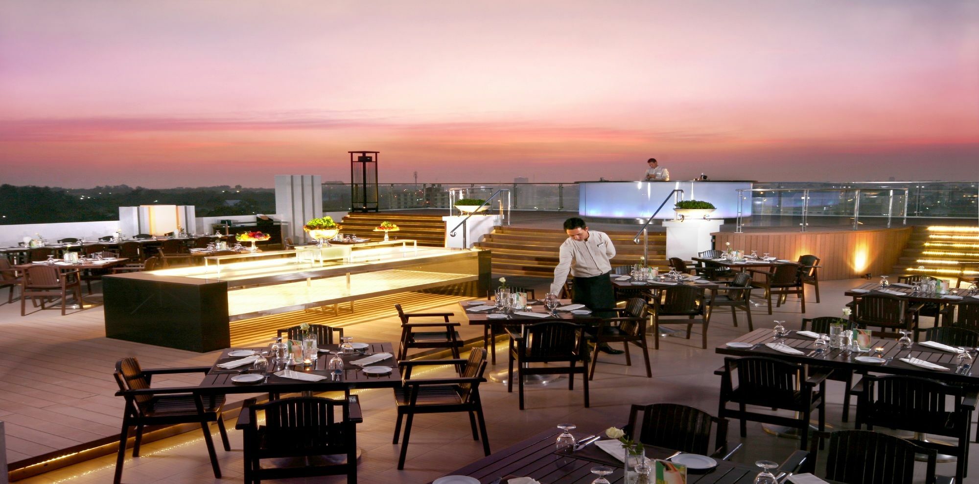 Kameo Grand Hotel & Serviced Apartment, Rayong Buitenkant foto
