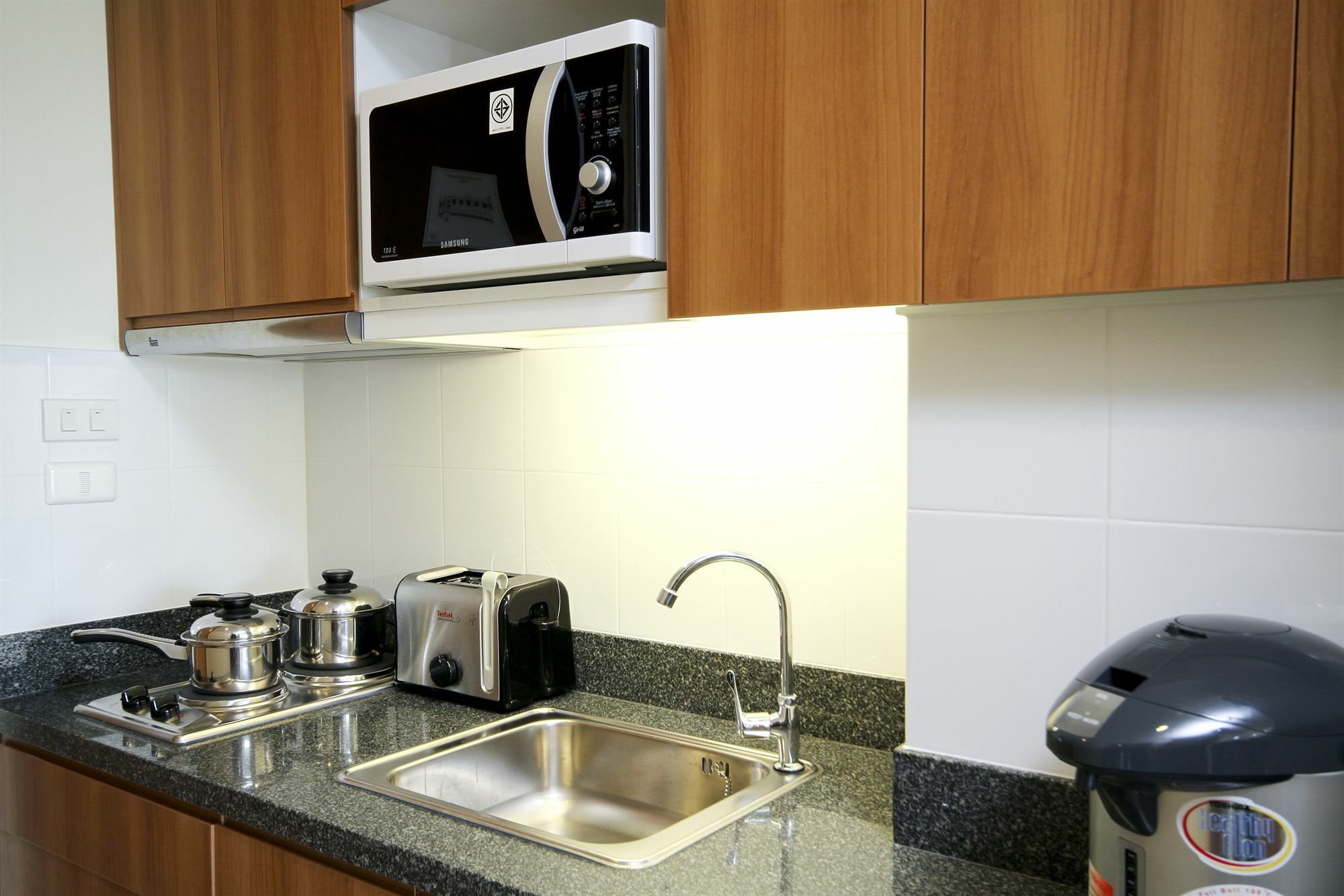 Kameo Grand Hotel & Serviced Apartment, Rayong Buitenkant foto